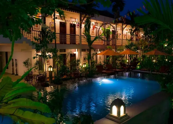 Montra Nivesha Hotel 5*